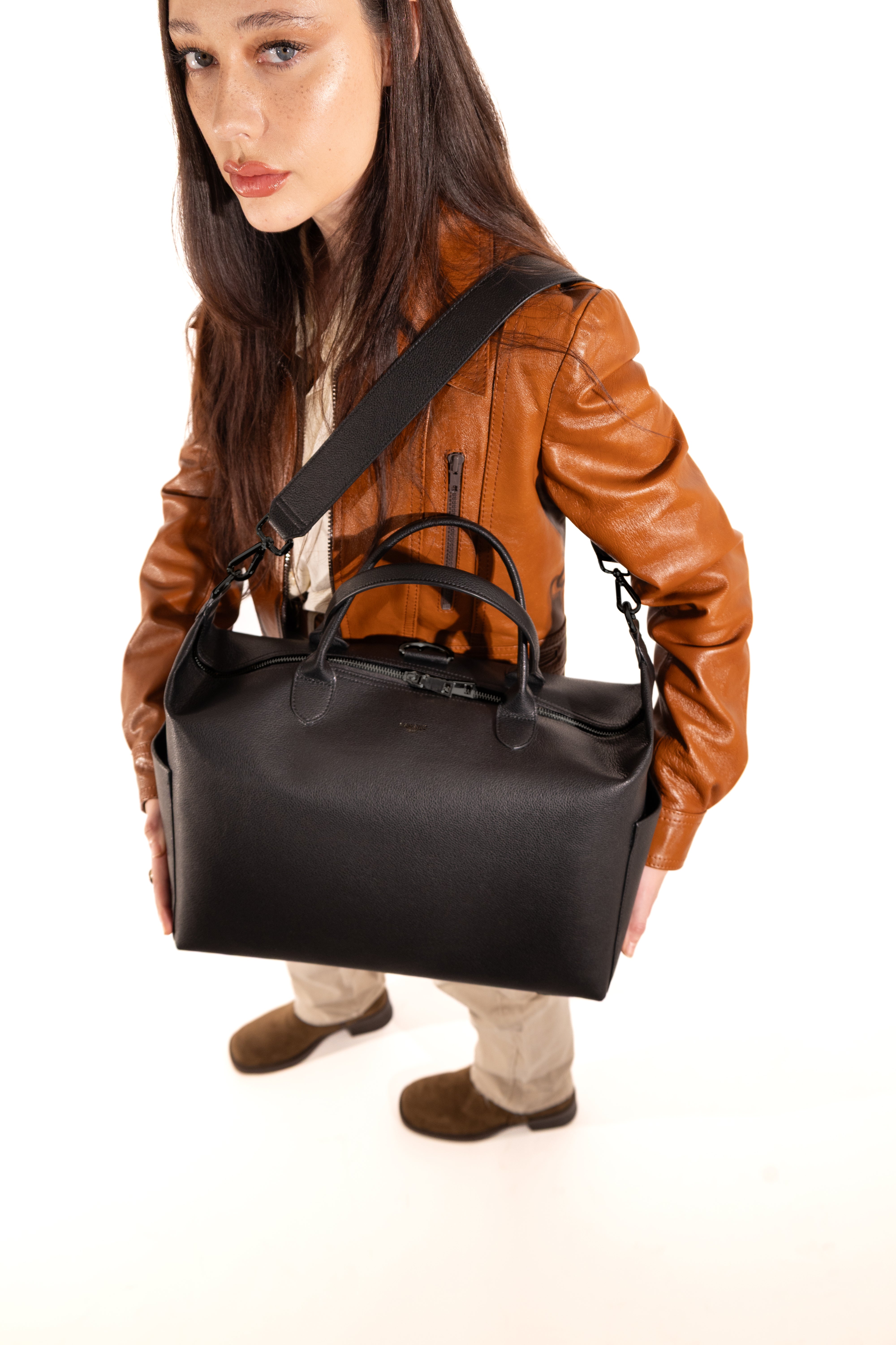 HANAA — Sac à langer — Noir Intemporel — Finitions noires